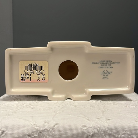 Vintage Lenox Holiday Village Collection Train Station 1992 "Lenox Station" NWT - Picture 13 of 15